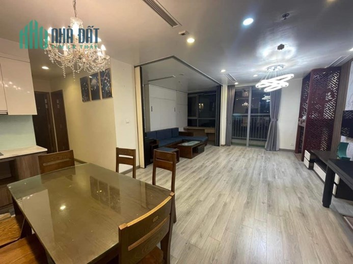 Bán gấp căn hộ 3PN Park 1, Full nội thất, 97M2, 6.7 tỷ
