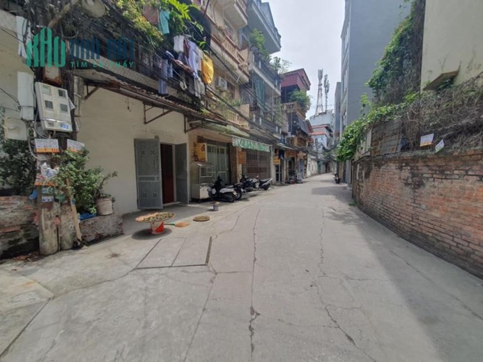 RẺ BẤT NGỜ ! VỠ NỢ BÁN GẤP BIỆT THỰ CẦU BƯƠU THANH TRÌ LÔ GÓC Ô TÔ ĐỖ BẦY ĐÀN 94 MÉT CHỈ 11 TỶ VNĐ