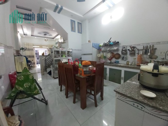 Nhà gần MẶT TIỀN Phạm Văn chiêu - Gò Vấp - 4x17=68m2 Giá Chỉ 4.5 tỷ. hẻm 3m