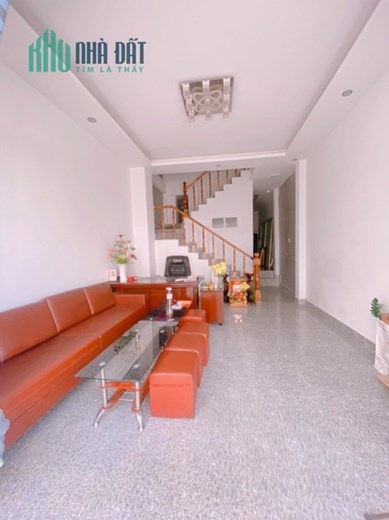 Bán nhà 65m2 Sổ riêng xây dựng đường Nguyễn Trung Trực, P3, Đà Lạt