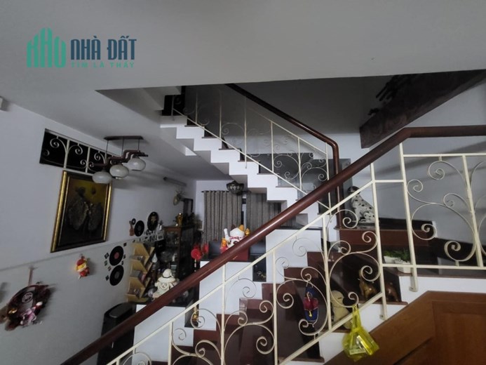 Gấp bán nhà 100m2 - 3 tầng xe hơi vào nhà - Nguyễn Thái Sơn - P5 - Gò Vấp