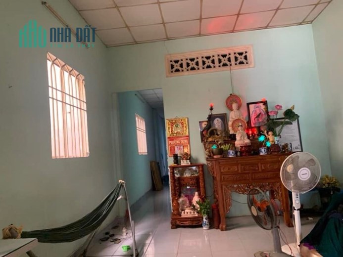 Cần bán nhà mặt tiền đường Tân Hiệp 10 , dt 143m2 , thành phố Hócmôn , giá chỉ 4 tỷ 199 