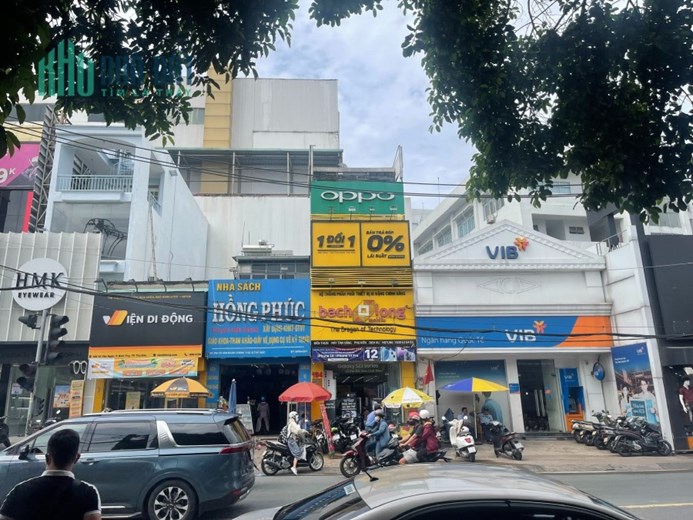 Cho Thuê Nhà Mặt Tiền 1 Trệt 1 Lầu Đường Võ Văn Ngân, Thủ Đức.