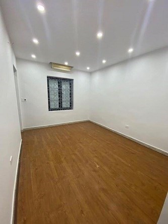Bán nhà tập thể tầng 2 khu Quan Nhân, Trung Hoà, Cầu Giấy, Hà Nội