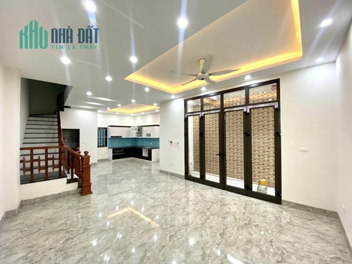 BÁN NHÀ NGỌC THỤY MỚI TINH THIẾT KẾ LONG LANH HƠN CẢ KHÁCH SẠN- NHÀ RỘNG- SỔ VUÔNG BAO DIÊM- MẤY