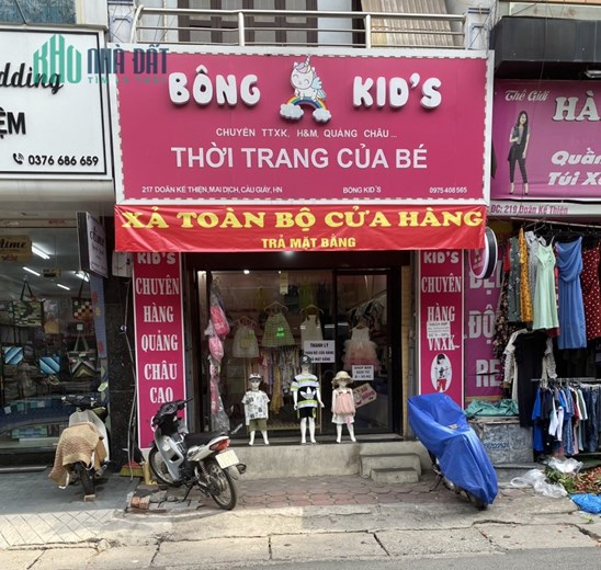 Do nhu cầu chuyển cửa hàng về gần nhà nên mình cần sang nhượng cửa hàng quần áo trẻ em.