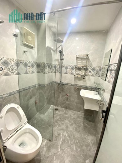 BÁN NHÀ NGỌC THỤY MỚI TINH THIẾT KẾ LONG LANH HƠN CẢ KHÁCH SẠN- NHÀ RỘNG- SỔ VUÔNG BAO DIÊM- MẤY