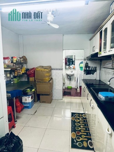VỊ TRÍ ĐẸP - ÍT NHÀ BÁN - KẾT CẤU 3 TẦNG ĐÚC BTCT - NỞ HẬU - GẦN CHỢ - CÔNG VIÊN - CHỈ 5 TỶ.