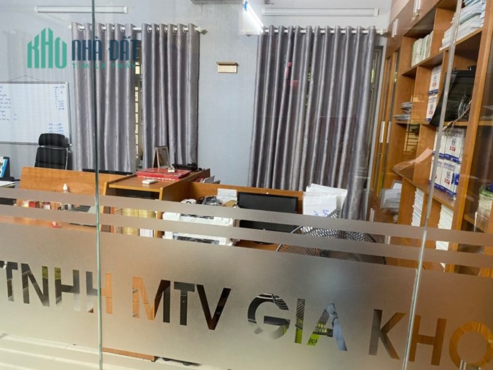 Chính chủ cho thuê căn nhà biệt thự  làm văn phòng và kho