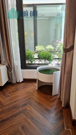 BÁN CĂN NHÀ CỰC ĐẸP TẠI NGÕ 268 NGỌC THUỴ LONG BIÊN 5 TẦNG FULL NỘI THẤT 4,1 TỶ Ô TÔ CÁCH 10M
