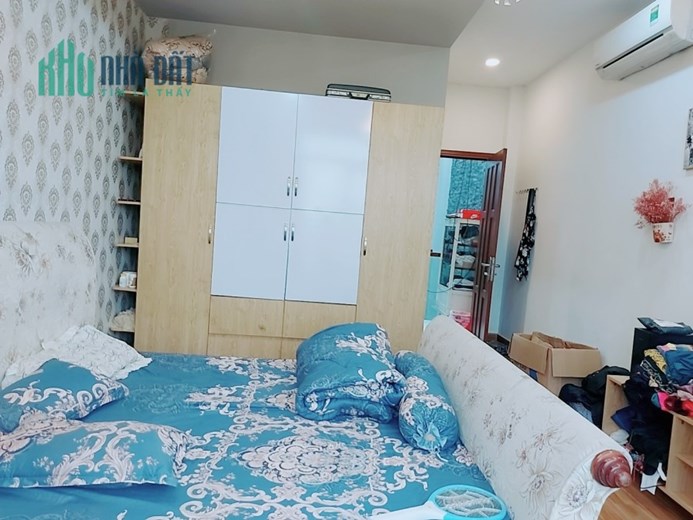 Bán nhà gần Quốc Lộ 1A Bình Tân – Chỉ nhỉnh 5 Tỷ có nhà đẹp diện tích khủng 112M2 HXH 7M gần cầu