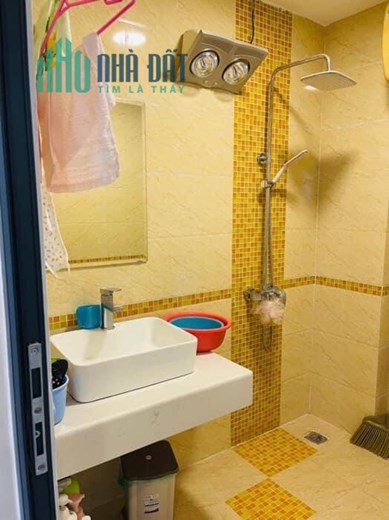 Bán nhà Lê Thanh Nghị, Hai Bà Trưng, ngõ to rộng nông, cách 1 nhà ra phố, nhà đẹp ở ngay, hiếm bán,