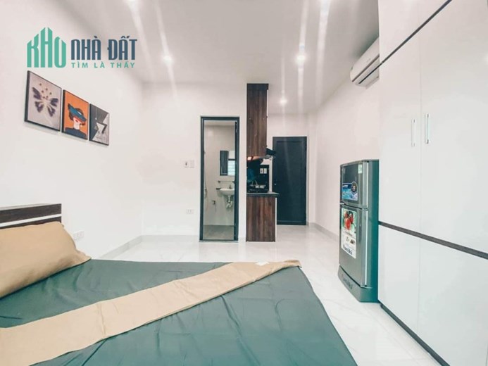 nhà CẦN BÁN GẤP CCMN PHẠM VĂN ĐỒNG - TỪ LIÊM, 7T, 21P FULL NỘI THẤT, DÒNG TIỀN 1.3 TỶ/ NĂM

-Cách