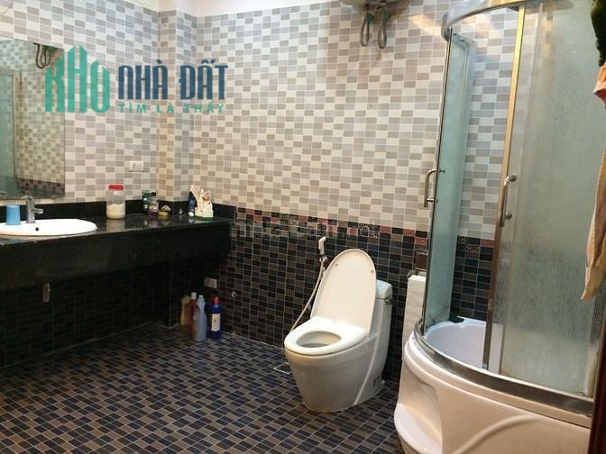 Bán nhà phố Lê Đại Hành, Hai Bà Trưng,47m2, 4,5 tầng, cách đường 10m