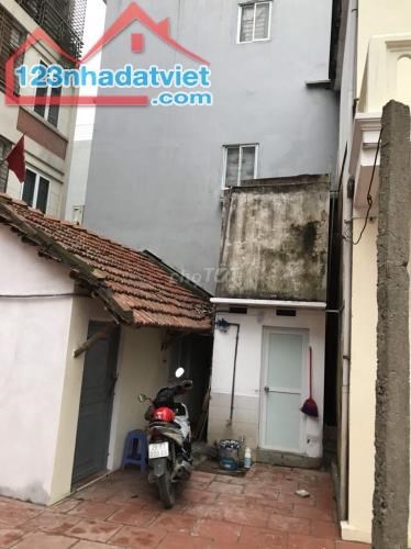 Cho thuê nhà trong hẻm ngõ 107 Hữu Hưng, 256m2, Tây Mỗ, Nam Từ Liêm
