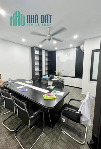 Bán nhà 5T Nguyễn Thị Định - Trần Duy Hưng, vỉa hè, thang máy, ô tô, kinh doanh 22.9 tỷ