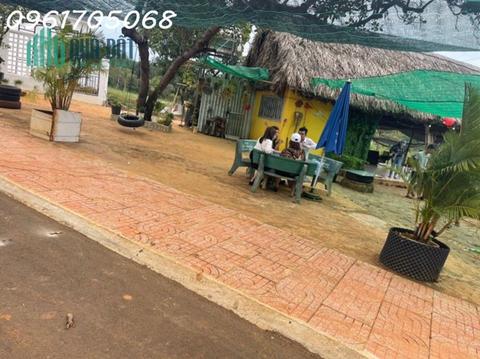 Cần bán gấp lô đất  274m2 giá 450 triệu