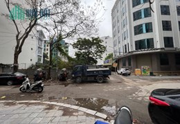 Bán đất xây building phố Lê Văn Lương, Lô góc 3 thoáng, Ô tô tránh vỉa hè, 350m2, MT30m, 110 tỷ