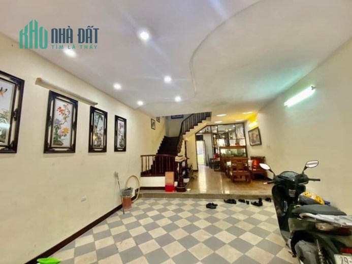 NHÀ CỰC ĐẸP, KHU BẮC LINH ĐÀM, Ô TÔ TRÁNH, 1 MẶT VIEW CÔNG VIÊN, 1 VIEW ĐƯỜNG NỘI BỘ, GALA 2 ÔTÔ,