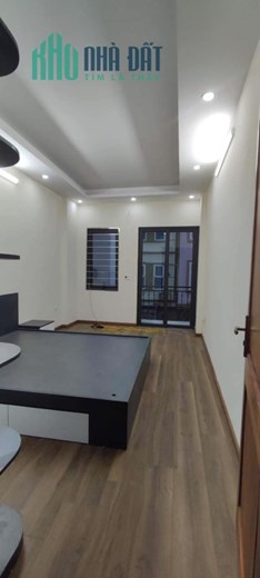 Bán nhà Minh Khai, gần ô tô, ngõ rộng thông ba gác đỗ cửa, DT38m2, giá 3.6 tỷ.