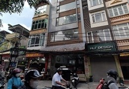Cho thuê nhà mặt phố Đê La Thành để kinh doanh số 997 Đê La Thành.