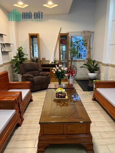 Nhà bán Nguyễn Sỹ Sách, 5 tâng hẻm 5m khu phân lô dân trí, 7 tỷ nhỉnh