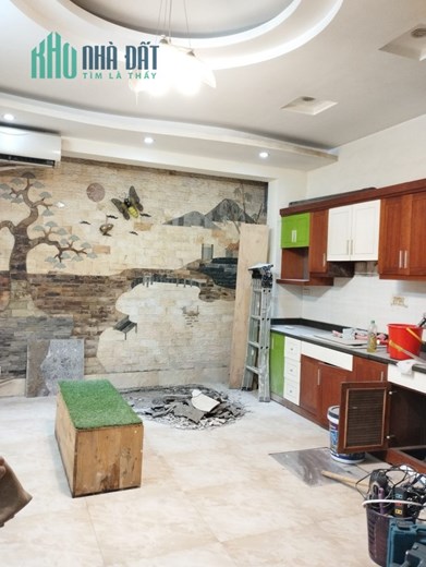 PHÂN LÔ VIP HOÀNG CẦU, ĐỐNG ĐA 80M, 7T, MT 5.5M, Ô TÔ TRÁNH, KINH DOANH, 15 TỶ