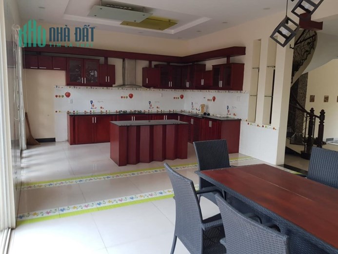 NHÀ 2 TẦNG, TRUNG TÂM QUẬN 7, LỘ Ô TÔ, 7X15M, 8 TỶ
