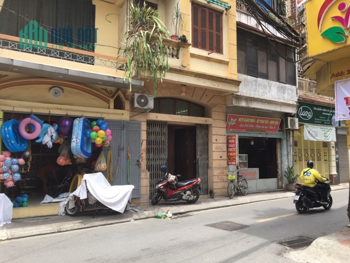 Chính chủ cho thuê 1 gian mặt phố 41 Nguyễn Viết Xuân, Thanh Xuân Hà Nội.