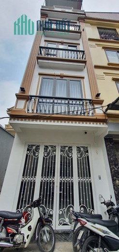 Nhà Đẹp Nguyễn Xiển - Thanh Xuân 31,3m x 5 tầng giá chỉ 3.15 tỷ