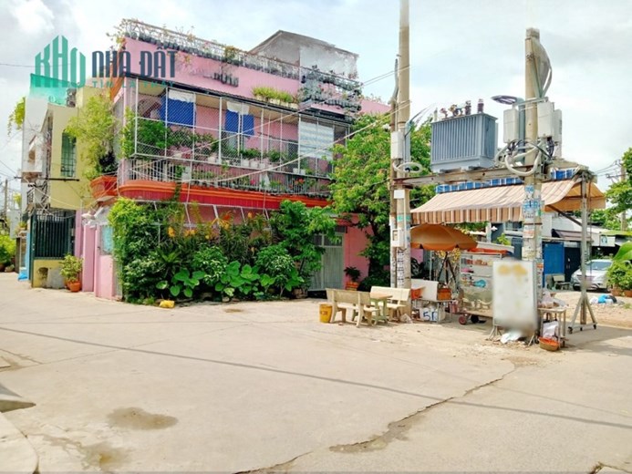 Nhà bán 2 mặt hẻm thông Phạm Thế Hiển P6Q8 - Giá : 5 Tỷ