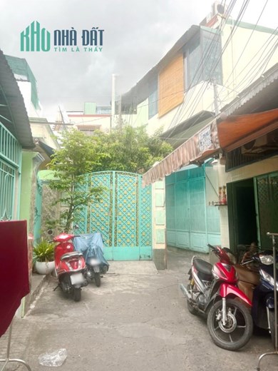 Bán 243m2 full thổ cư gần đường Cao Xuân Dục P12Q8