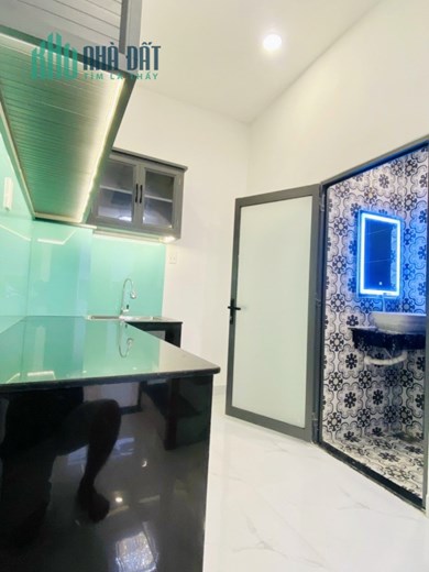 Nhà mới 3 tầng hẻm thông Dương Bá Trạc P2Q8 giá 3 tỷ 790