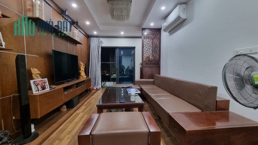 Bán Căn Hộ Cao Cấp 3 Ngủ Tòa R2 Goldmark City Hồ Tùng Mậu DT 95m giá chỉ 4 tỷ.