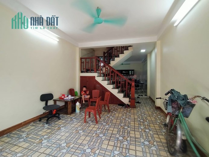 Bán nhà Đông Trù, 50m2, 4T, MT 4,5m, ô tô, 2.95 tỷ, Đông Anh.