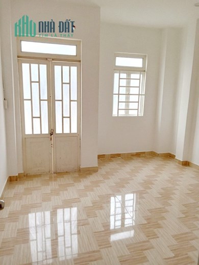 Nhà thuê mới 1 Tầng hẻm 1225 Phạm Thế Hiển P5Q8 - Giá : 9 Triệu