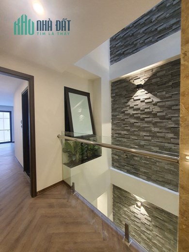 Bán ngôi nhà 48m2 phố Nghi Tàm, Tây Hồ Gara 2 Ô tô 8 ngủ Thang máy Nhập khẩu 8.1 Tỷ