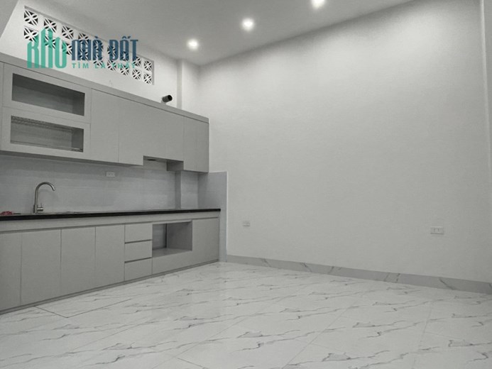 Nhà 3 tầng 44m2 mt4.5m ngay hồ điều hòa Vĩnh Ninh ngõ thông 2.85 tỷ.