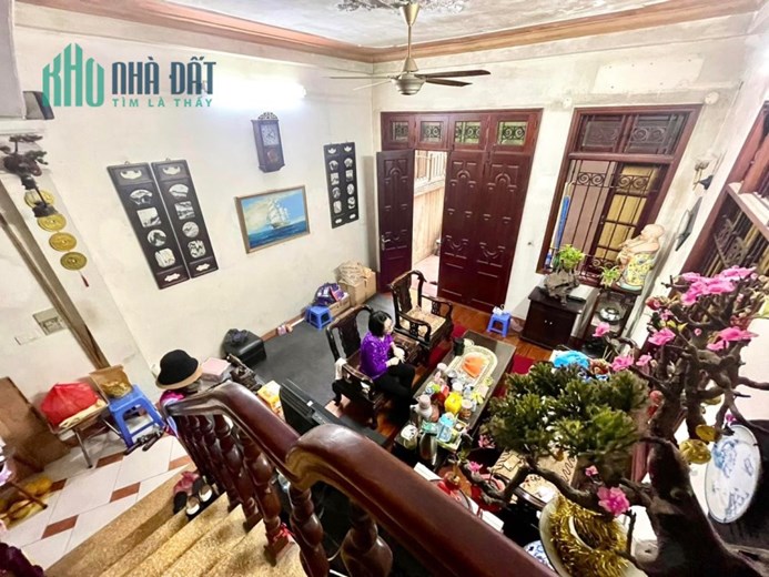 NHÀ ĐẸP GIÁ ĐẦU TƯ HOÀNG QUỐC VIỆT - VÕ CHÍ CÔNG - 80M - NHỈNH 7 TỶ - DÂN XÂY - GẦN PHỐ