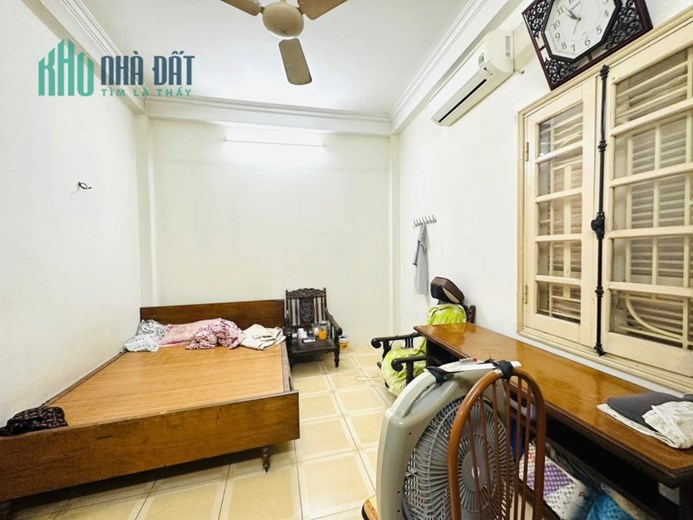 NHÀ ĐẸP GIÁ ĐẦU TƯ HOÀNG QUỐC VIỆT - VÕ CHÍ CÔNG - 80M - NHỈNH 7 TỶ - DÂN XÂY - GẦN PHỐ
