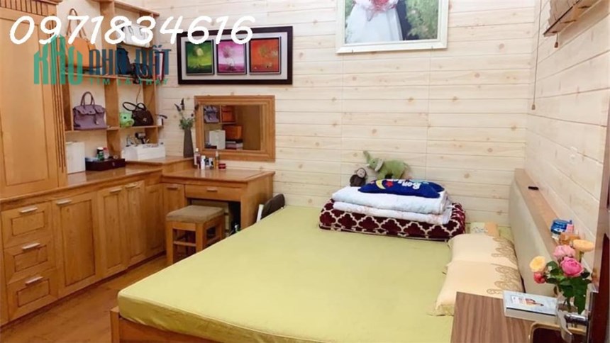 Bán nhà ngõ  Phúc Xá.DT 98m2 *3 tầng cũ giá 4.65 tỷ.SĐCC.