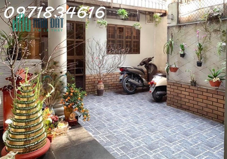 Bán nhà ngõ  Phúc Xá.DT 98m2 *3 tầng cũ giá 4.65 tỷ.SĐCC.