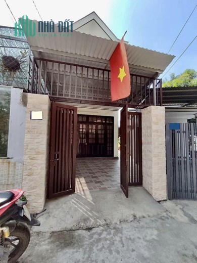 Bán nhà hẻm Oto đường 23/10 sau lưng cafe Hoàng Tuấn, xã Vĩnh Hiệp, Nha Trang
