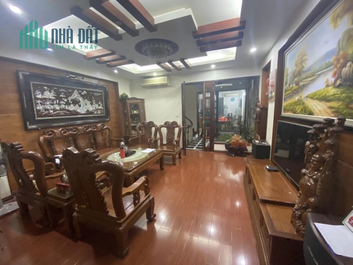 Bán gấp nhà phố Trung Hòa, Cầu Giấy, ô tô tránh, vỉa hè, DTXD100m2 x 5 Tầng, MT 5,5m.