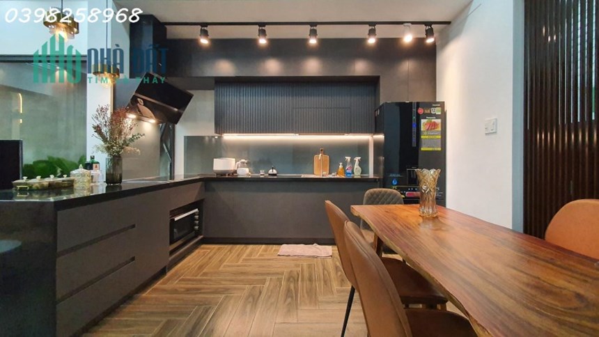 BÁN NHÀ CÁT LINH, 35m2x 5T, MT 4.5m, Ô TÔ ĐỖ CỔNG, KINH DOANH, CHỈ HƠN 2.8 TỶ