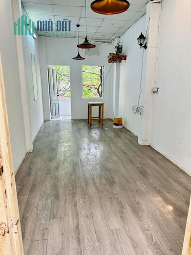 Cần cho thuê nhà riêng 2 tầng DT 65m ô tô đỗ tại Đăng Văn Ngữ - Đống Đa