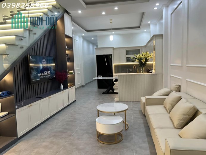 BÁN NHÀ VĂN MIẾU, 30m2x 5T, MT 4m, Ô TÔ ĐỖ CỔNG, KINH DOANH, CHỈ HƠN 2.5 TỶ