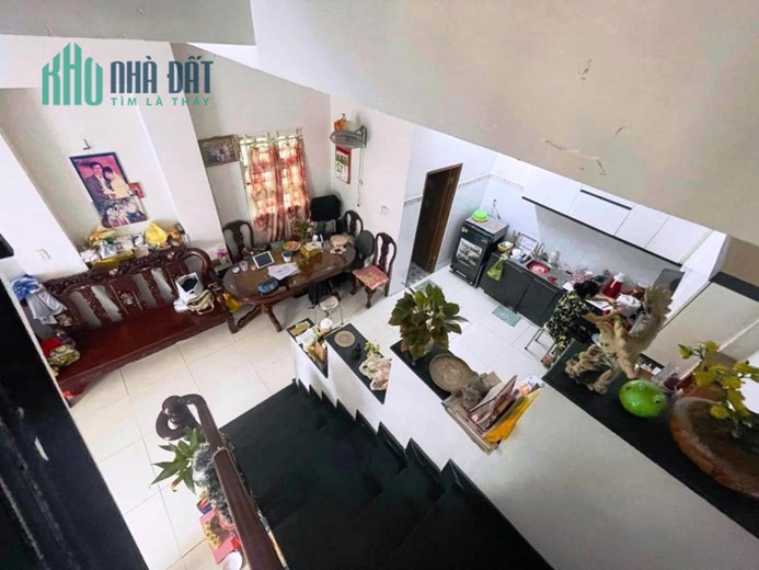 MT ĐƯỜNG KHU TÂN QUÝ 65m2 NGANG 5M LÔ GÓC CHƯA TỚI 6 TỶ TL