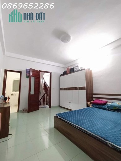 Chính chủ bán nhà đẹp ngõ 165 Dương Quảng Hàm.DT 33m2 xây 5 tầng giá 3.75 tỷ.