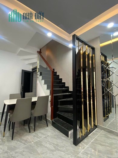 GẦN MẶT TIỀN-NHÀ MỚI ĐẸP-Nguyễn Trãi Quận 5 -4Tầng CHỈ XÍU 5TỶ